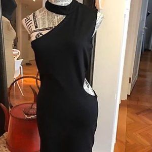 Cut-Out cool dress
